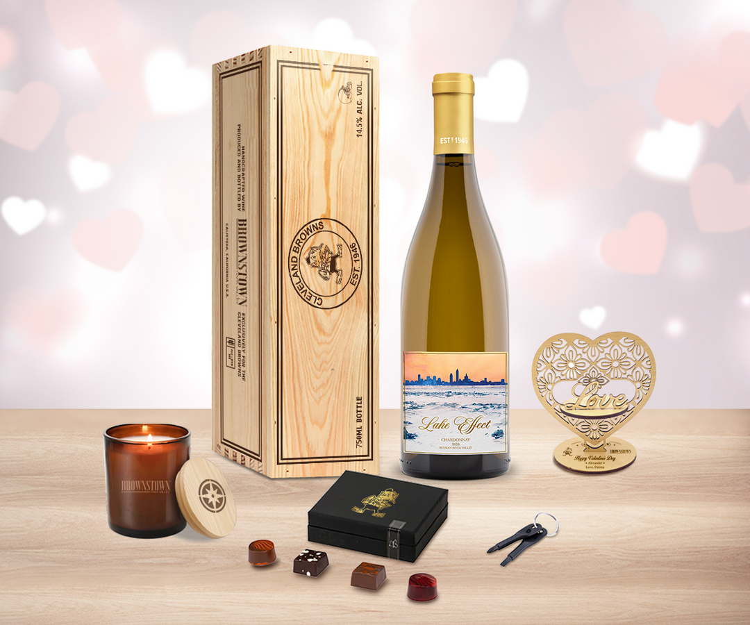 Valentine White Wine "Love" Gift Set