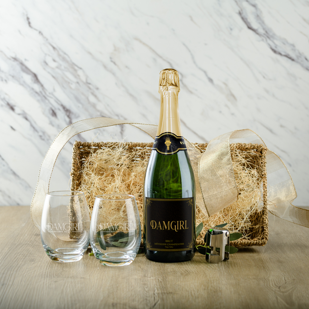 Deluxe Sparkling Cheers